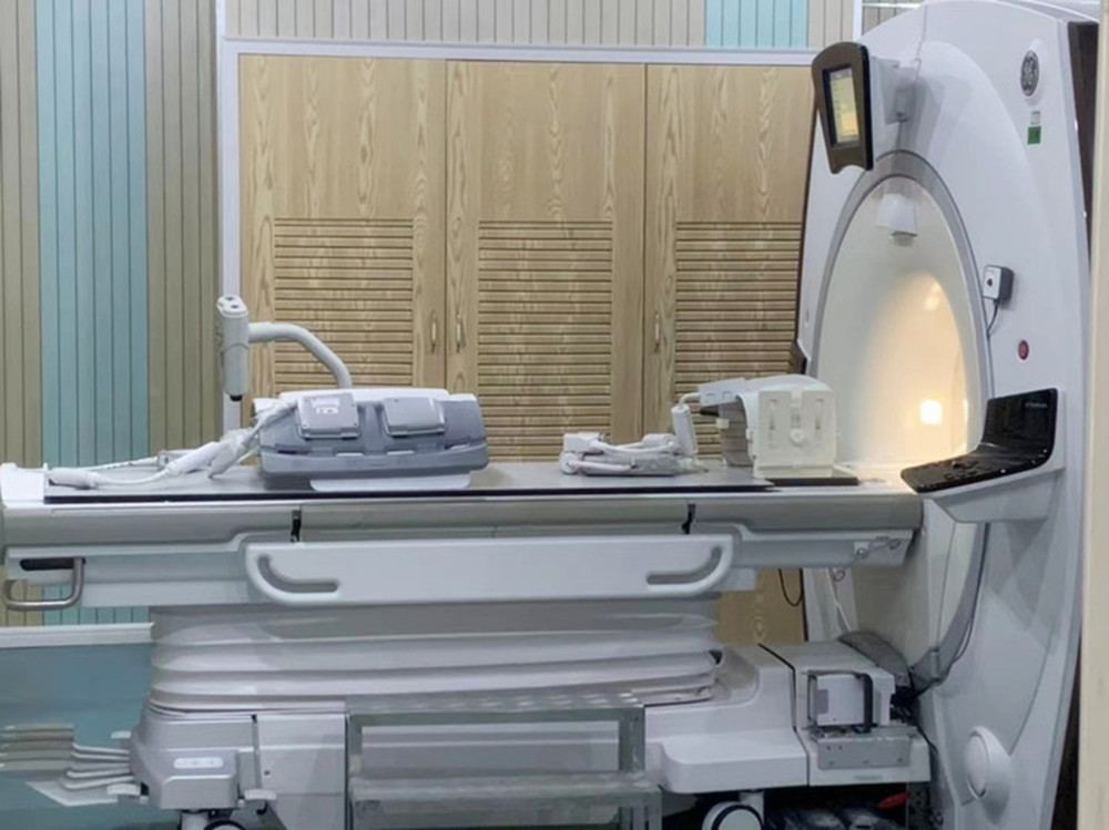 MRI radiotherapy for GE Discovery? MR750w.jpg